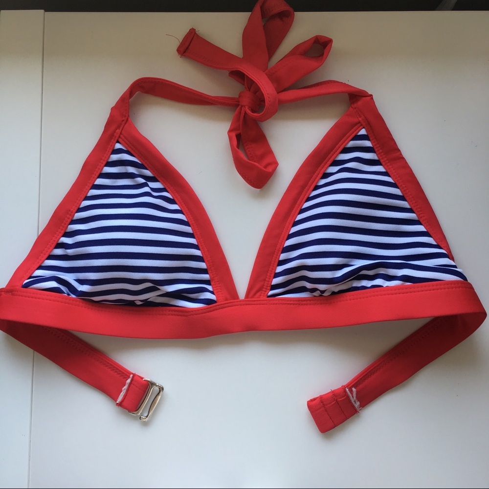 BRAND NEW Mossimo patriotic triangle bikini top